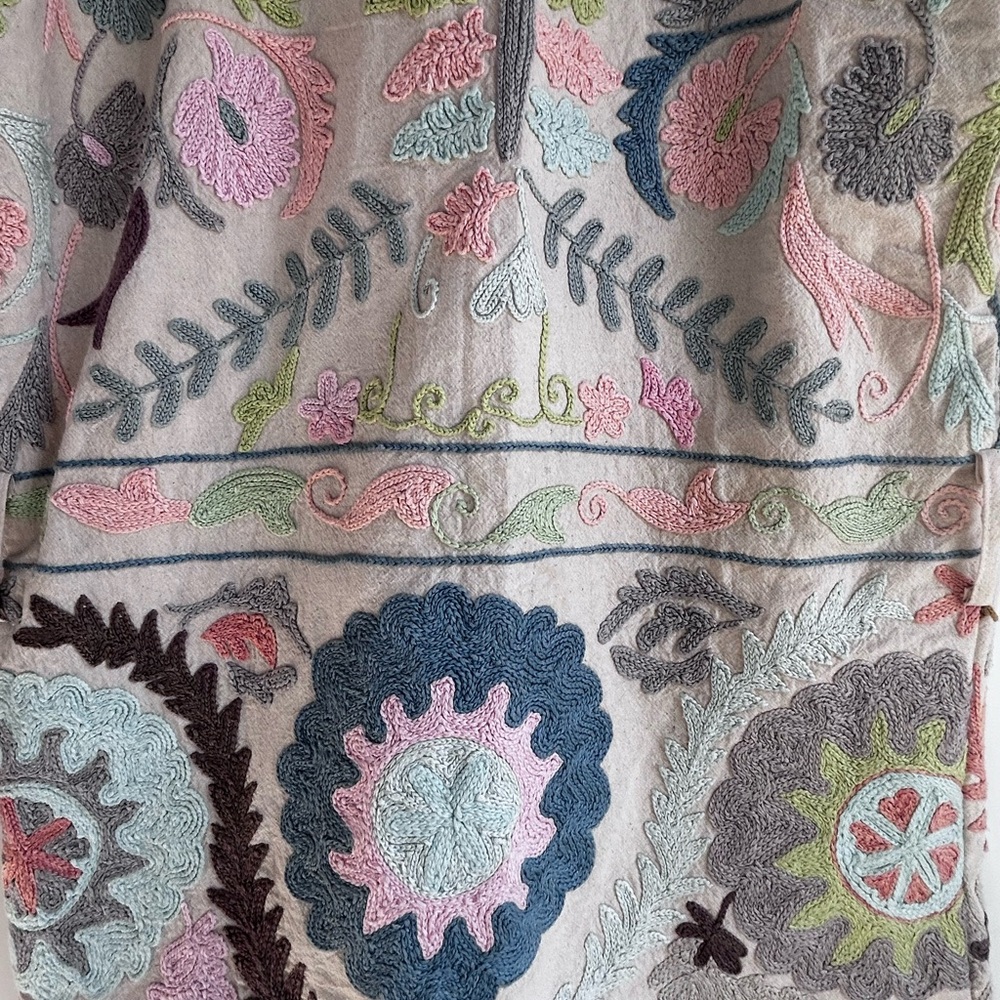 Moonbeam Jacket - Picture 11 of 14